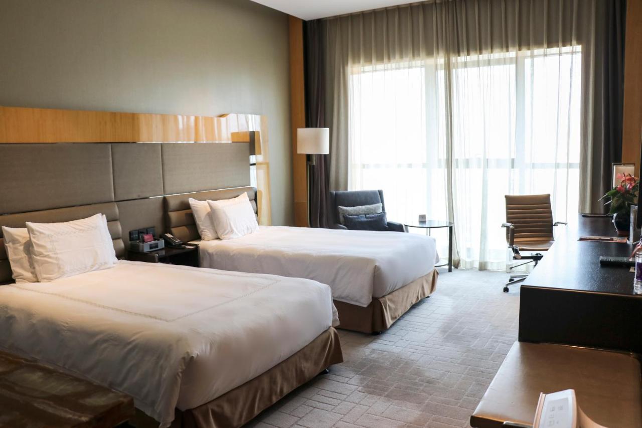 Crowne Plaza Beijing Lido By Ihg Hotel Екстериор снимка