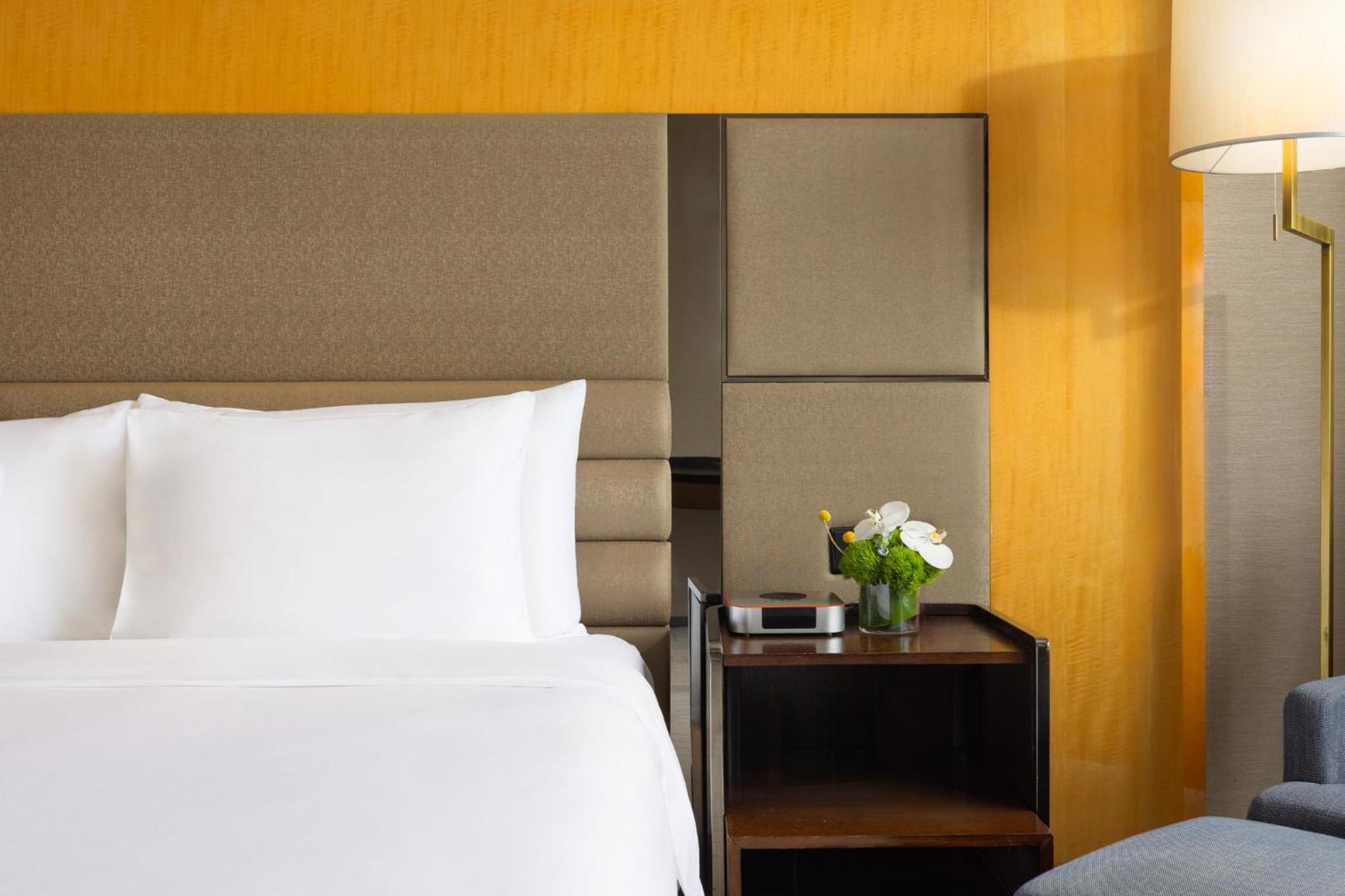Crowne Plaza Beijing Lido By Ihg Hotel Екстериор снимка